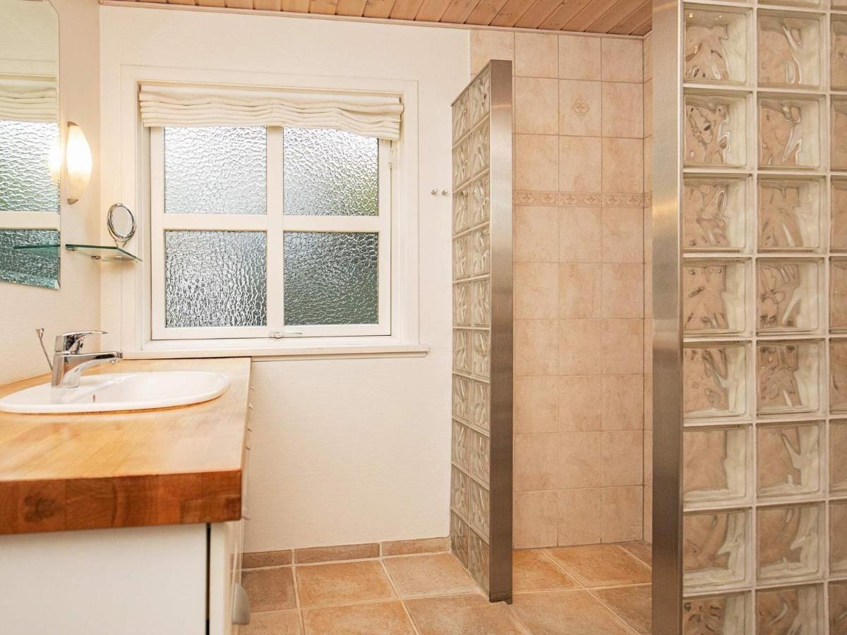 6 Person Holiday Home In فريكشهاون المظهر الخارجي الصورة